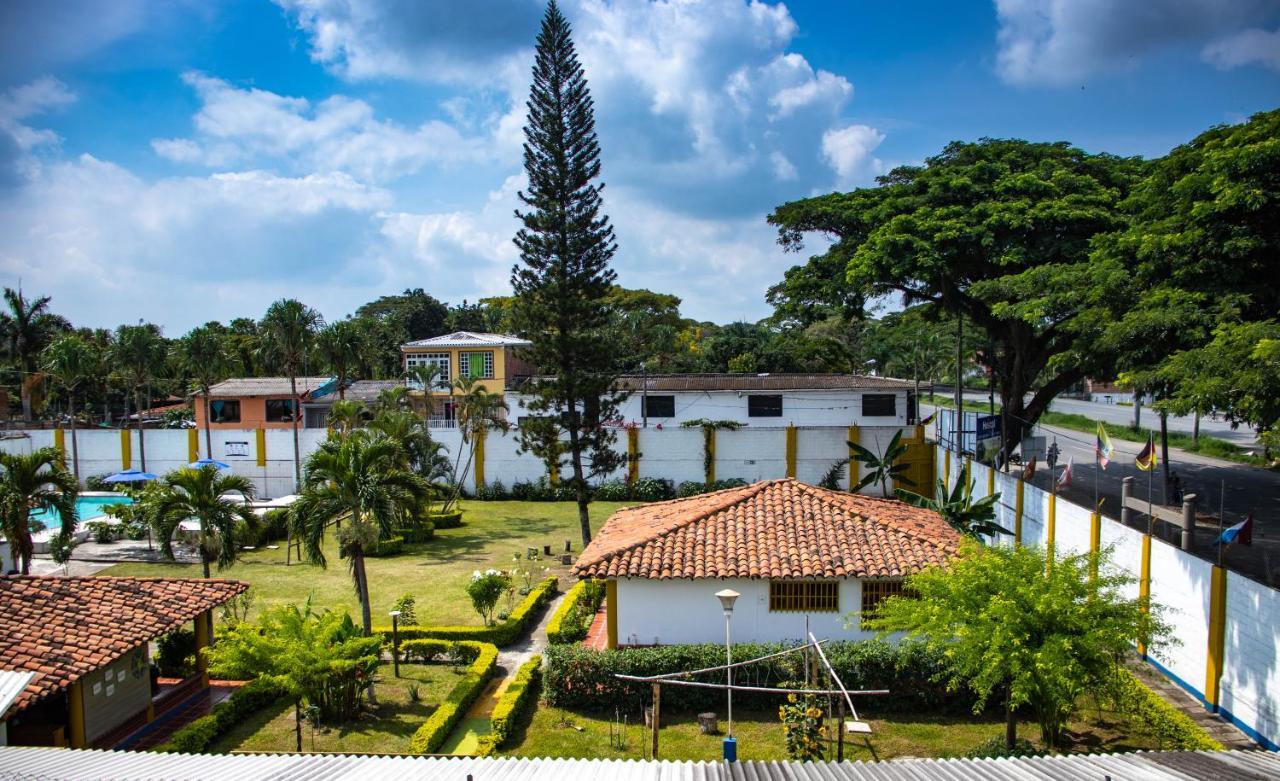 Hotel Villa Bosco Palmira  Extérieur photo